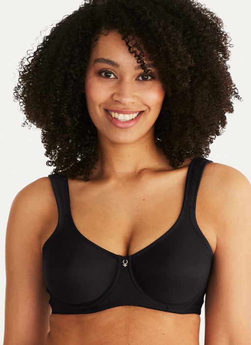 Clean Curves Wire bra Moulded cups, Black in the group Bra / Wired bra /  Bra with medium soft wire at Underwear Sweden AB (100140-9000)